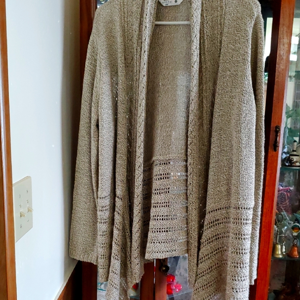 #CAR02 Lee Women's Taupe Open-Front Cardigan